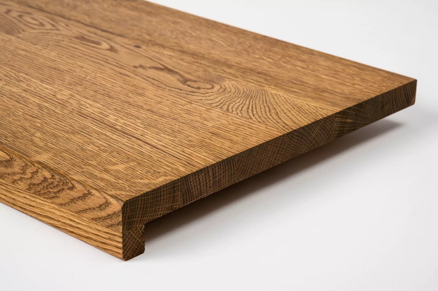 Schodový nášlap Okenní parapet s přesahem Dub Rustic, lamely z plných prken, 20 mm, Antický olej