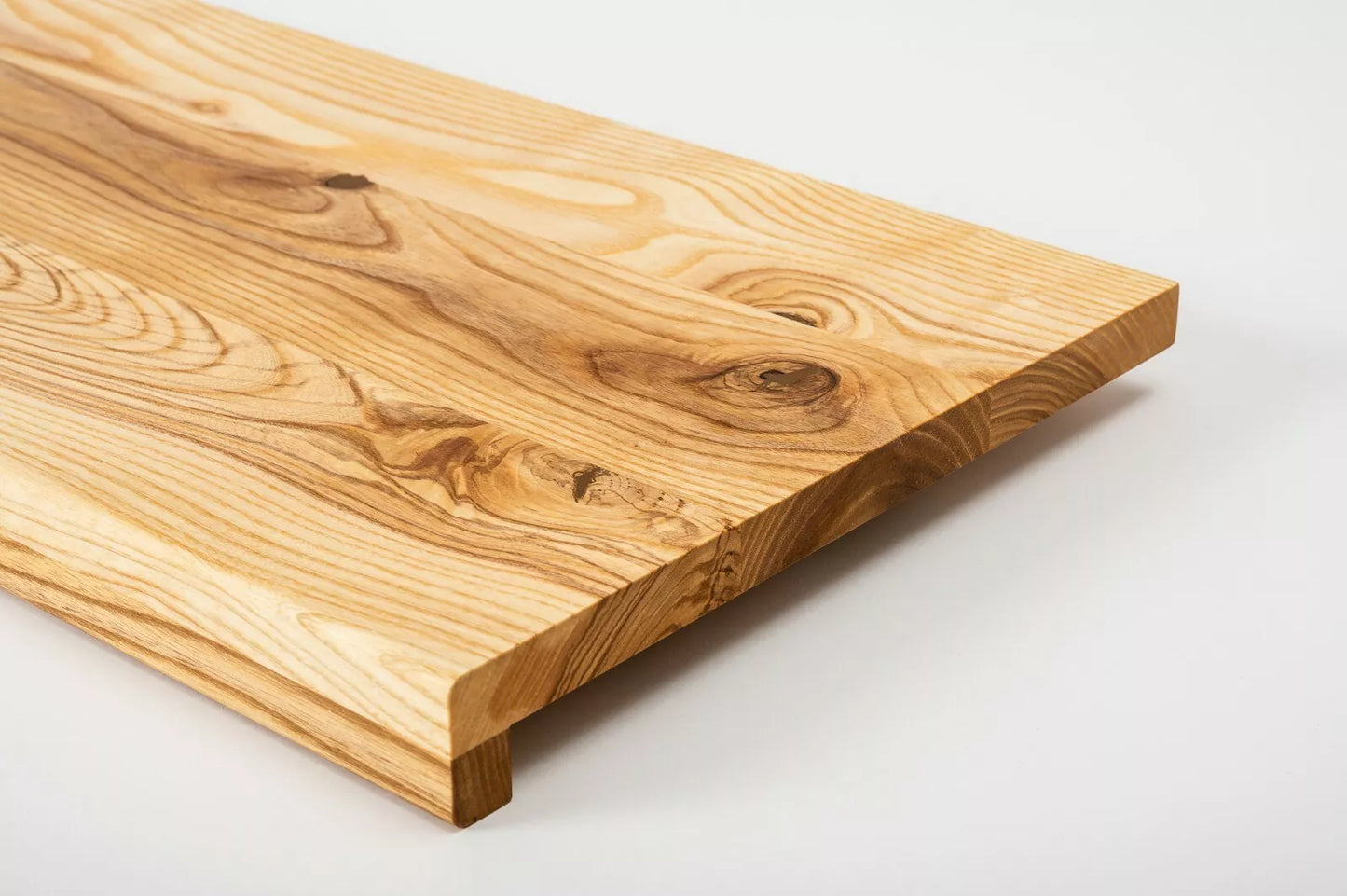 Stair tread Windowsill with overhang Ash Rustic, full stave lamellas, 20 mm, Natural oil