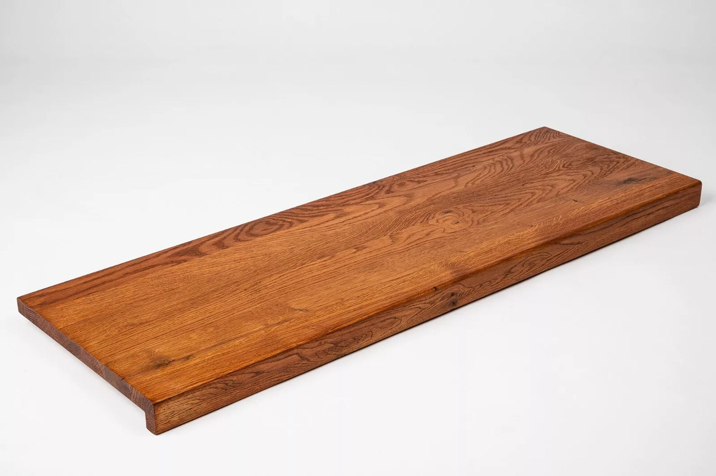 Stair tread Windowsill with overhang Oak Rustic, full stave lamellas, 16 mm, Cherry oil
