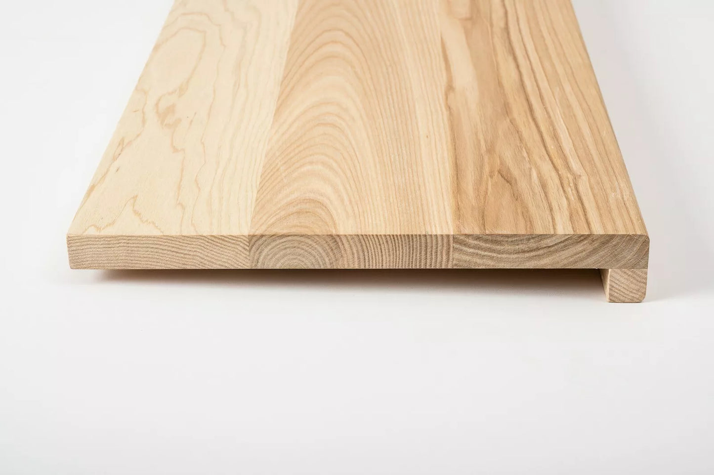 Stair tread Windowsill with overhang Ash Rustic, full stave lamellas, 20 mm, Hard wax oil nature white