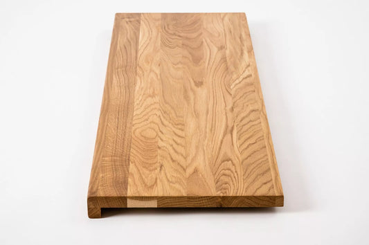 Stopień schodowy Parapet z nawisem Dąb A/B, lamele lite, 20 mm, Matowe lakierowanie