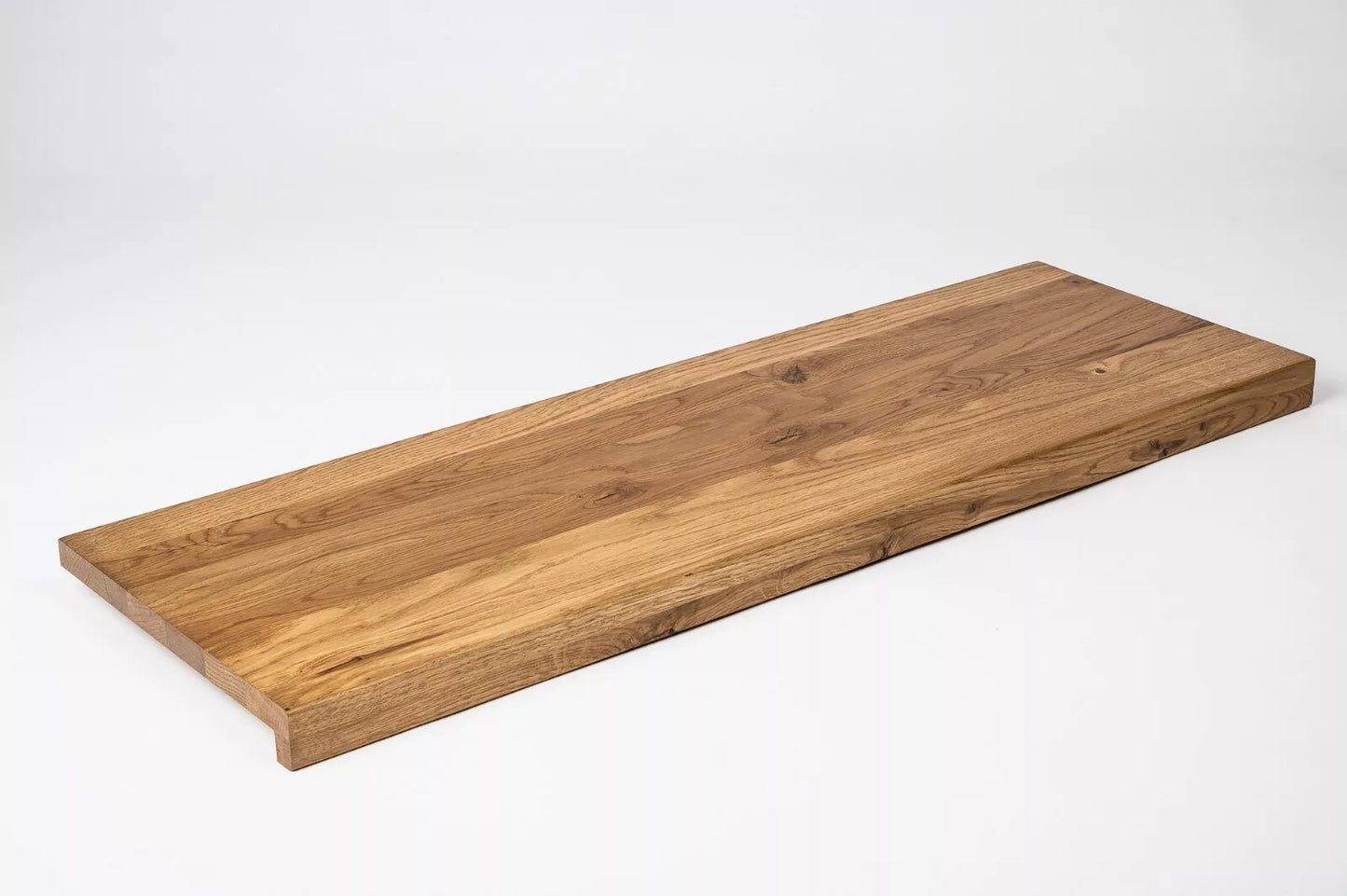 Schodový nášlap Okenní parapet s přesahem Dub Rustic, lamely z plných lamel, 16 mm, bronzový olej