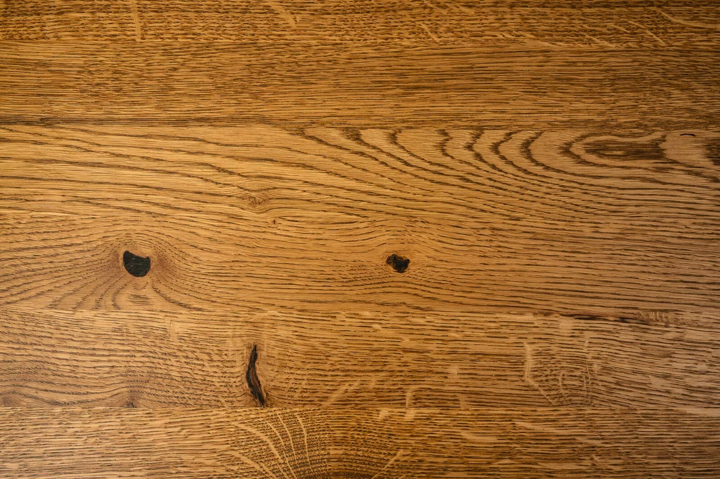 Schodový nášlap Okenní parapet s přesahem Dub Rustic, lamely z plných prken, 20 mm, Antický olej