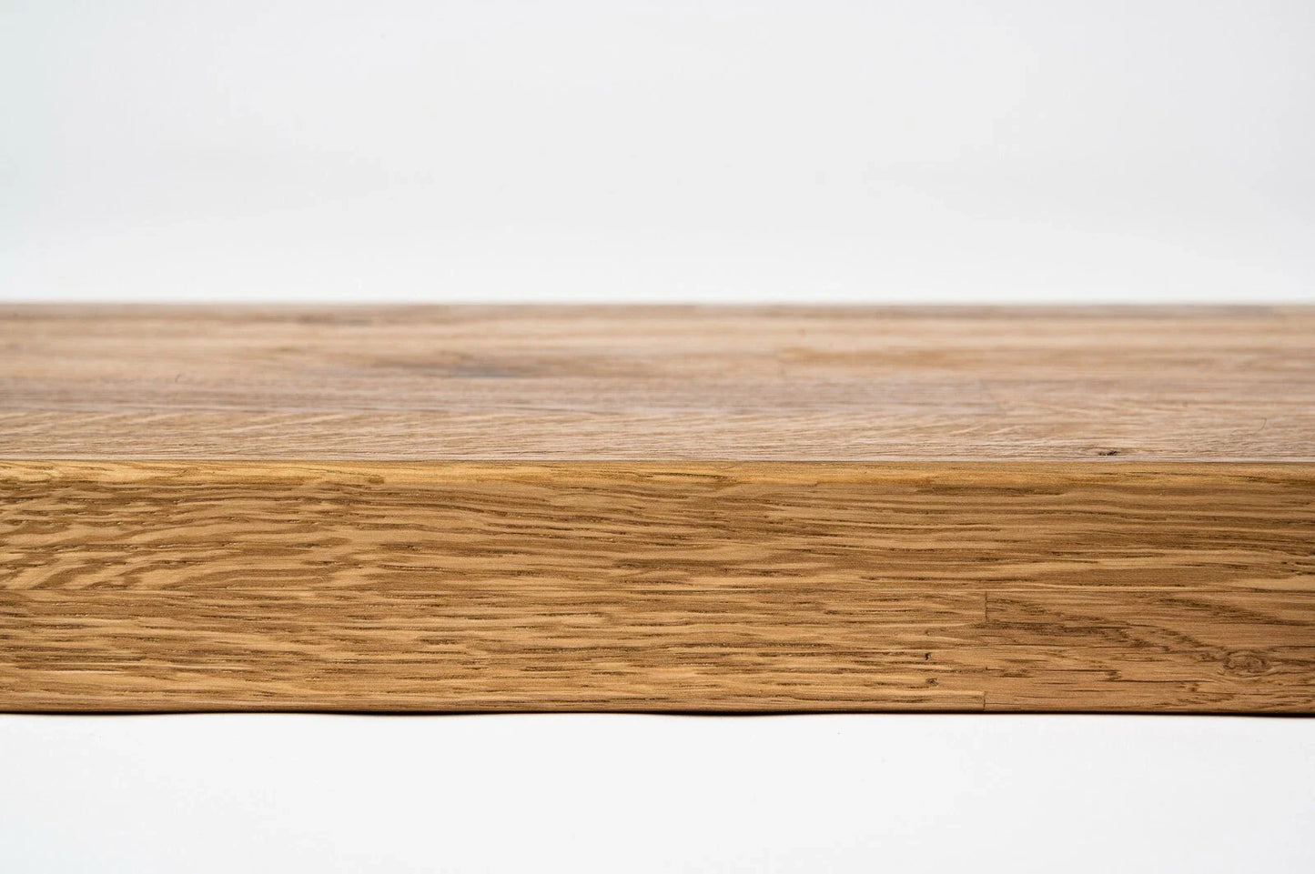 Stopień schodowy Parapet z nawisem Dąb Rustykalny, lamele mikrowczep, 20 mm, Olej brązowy