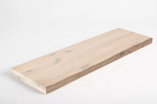 Police, schodnice, podstupnice, parapet – dub rustik, průběžné lamely, 35 mm, 2vrstvé, křídově bílý olej