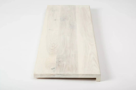 Stair tread Windowsill with overhang Ash Rustic, full stave lamellas, 20 mm, Chalked white oil