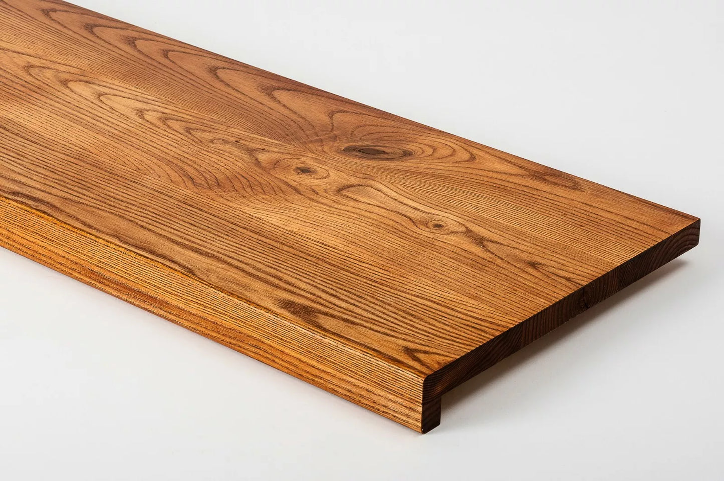 Stair tread Windowsill with overhang Ash Rustic, full stave lamellas, 20 mm, Cherry oil