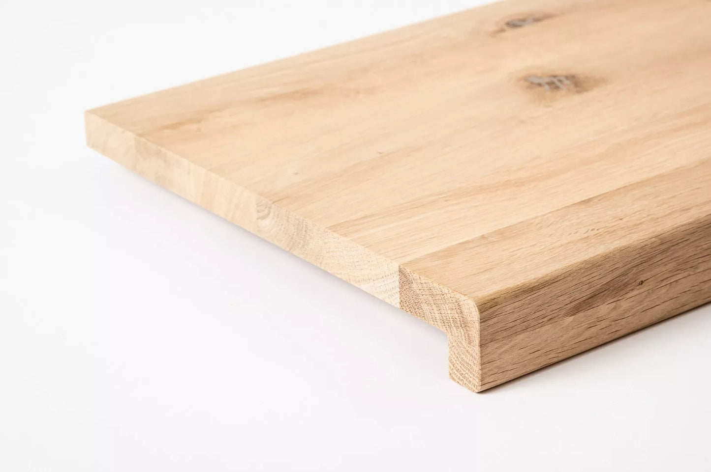 Schodový nášlap Okenní parapet s přesahem Dub Rustic, lamely z plných prken, 16 mm, bez povrchové úpravy
