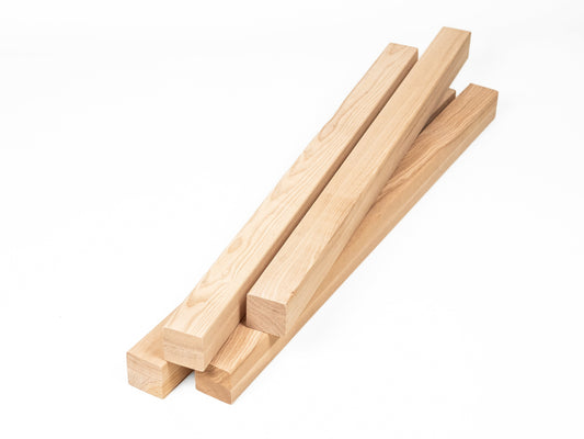 Belka klejona warstwowo z jesionu A/B 50x50 mm, twardy woskowy olej naturalny biały, drewno lite, kantówka