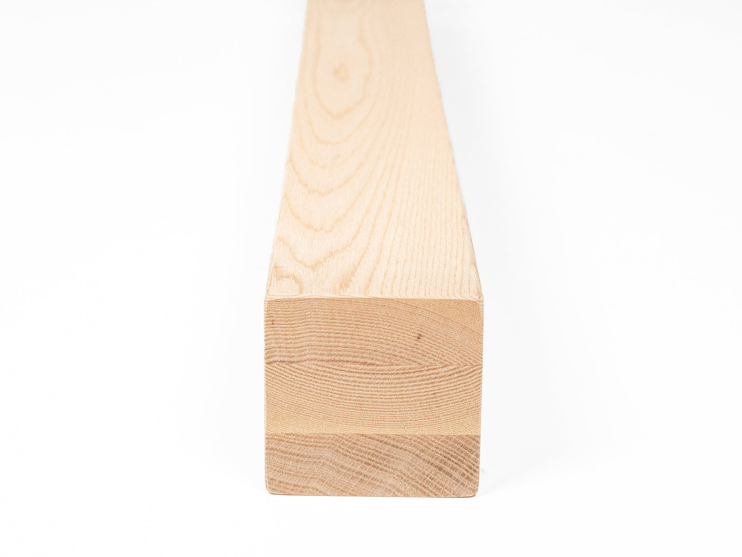 Belka klejona warstwowo z jesionu A/B 70x70 mm, niewykończona, drewno lite, kantówka