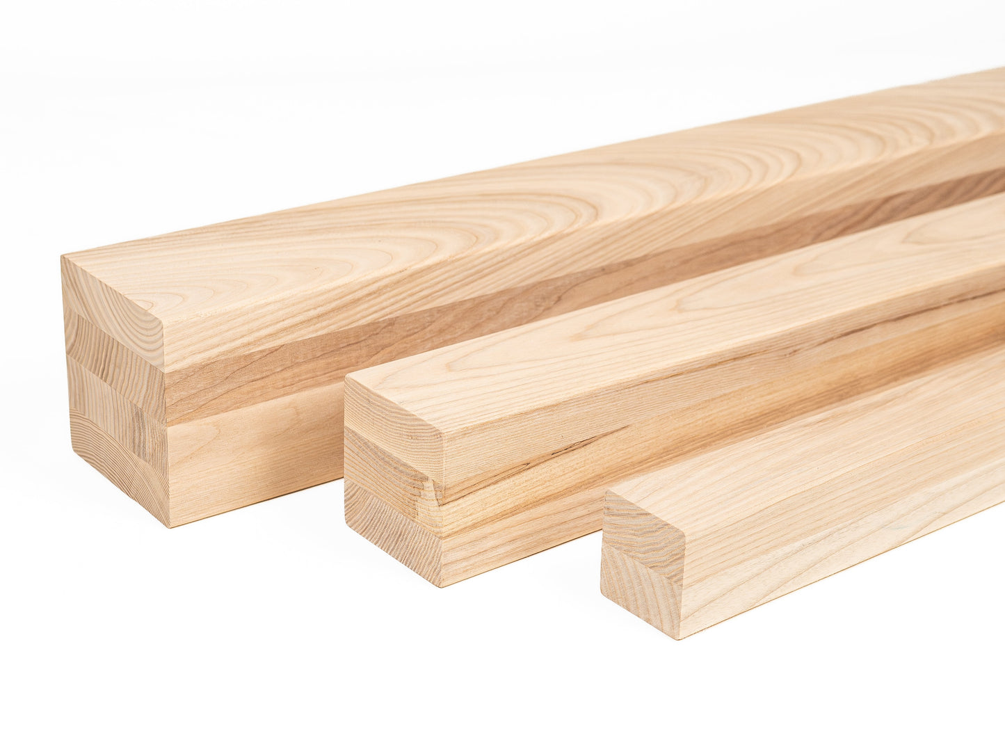 Belka klejona warstwowo z jesionu A/B 70x70 mm, twardy woskowy olej naturalny biały, drewno lite, kantówka