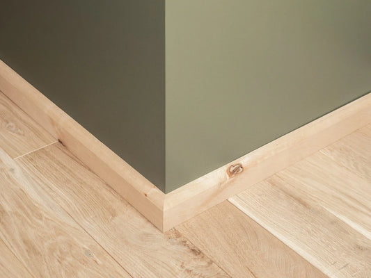 Listwa przypodłogowa lite drewno brzozowe, rustykalna 24x60 mm, surowa, długość 2000 mm, z promieniem 5 mm, bez wypełnienia