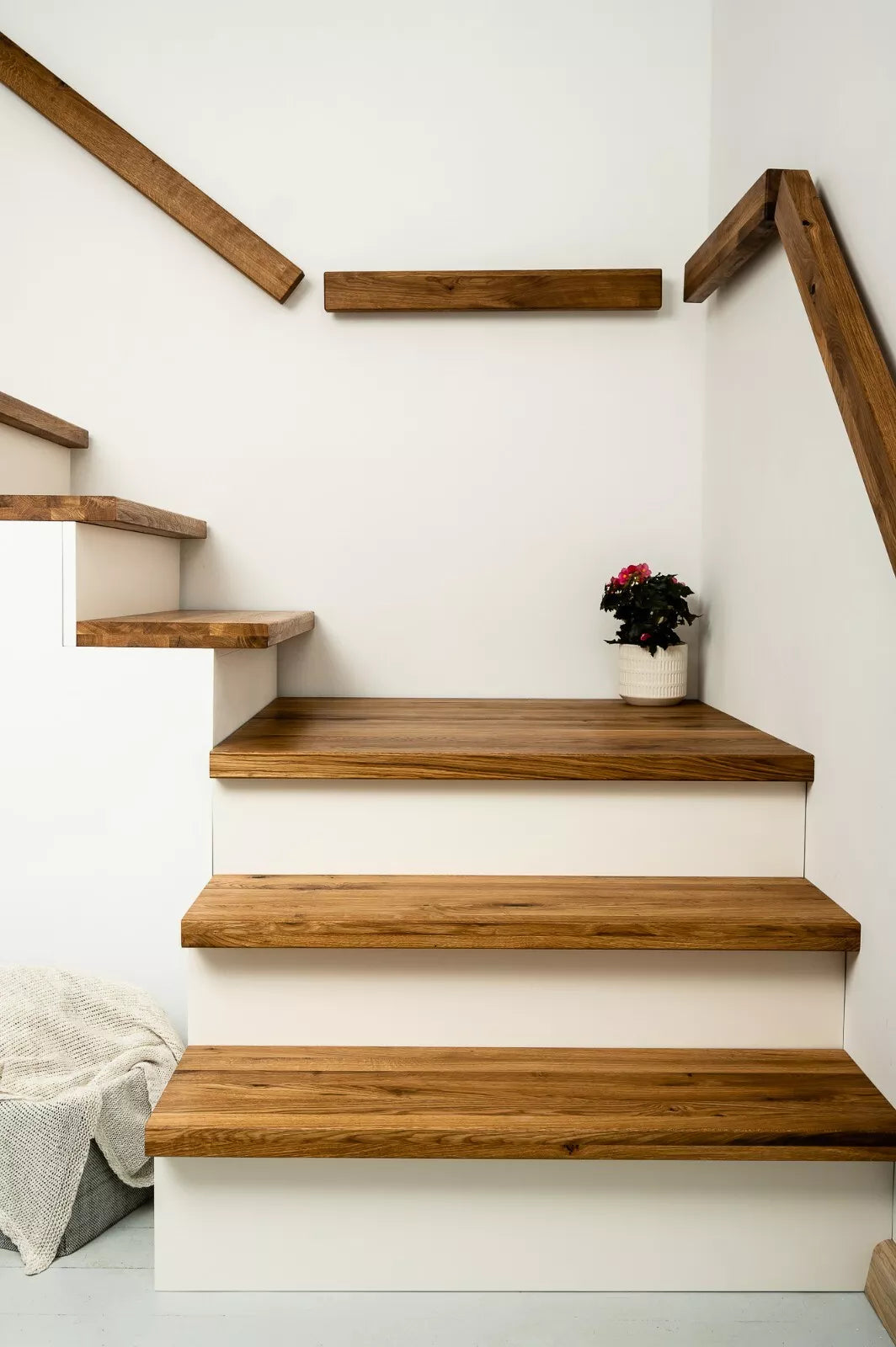 Shelf Stair tread Risers Windowsill Oak Rustic, full stave lamellas, 35 mm, 2-layer, Natural oil