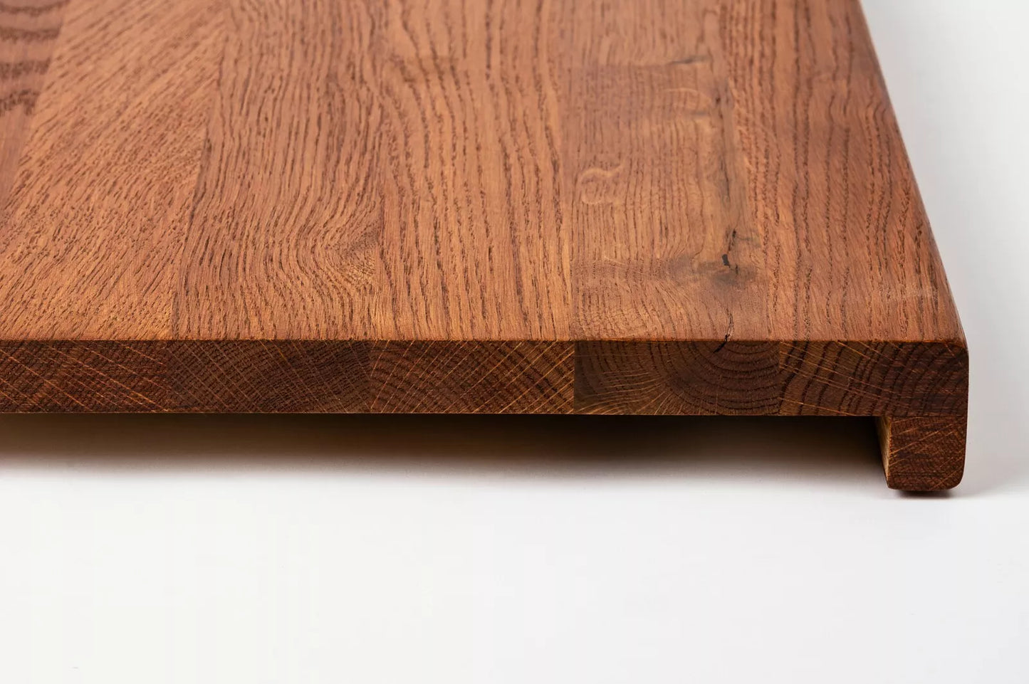Stair tread Windowsill with overhang Oak Rustic, full stave lamellas, 26 mm, Cherry oil