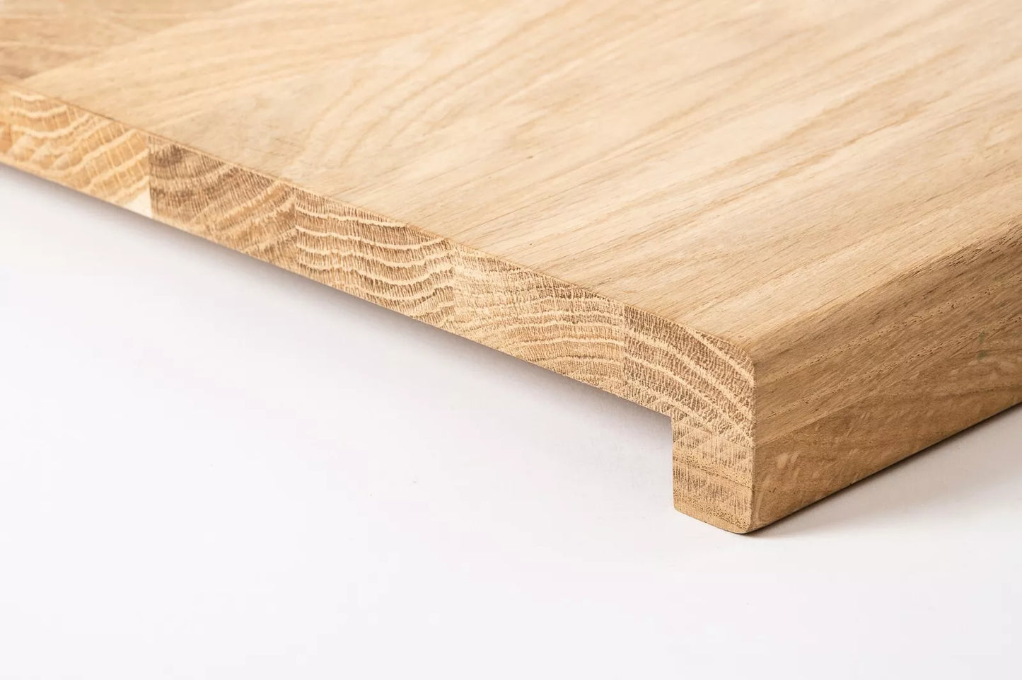 Stair tread Windowsill with overhang Oak A/B, full stave lamellas, 26 mm, Unfinished