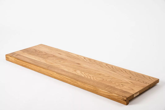 Stopień schodowy Parapet z nawisem Dąb A/B, lamele lite, 26 mm, Matowe lakierowanie