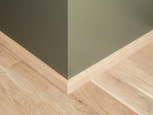 Listwa przypodłogowa z litej brzozy, klasa A/B, 24x60 mm, surowa, długość 2000 mm, zaokrąglony rant R = 20 mm