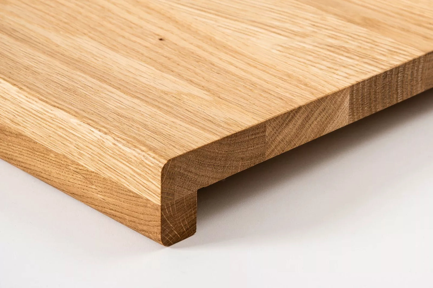 Stair tread Windowsill with overhang Oak A/B, full stave lamellas, 26 mm, Hard wax oil natur (colourless)