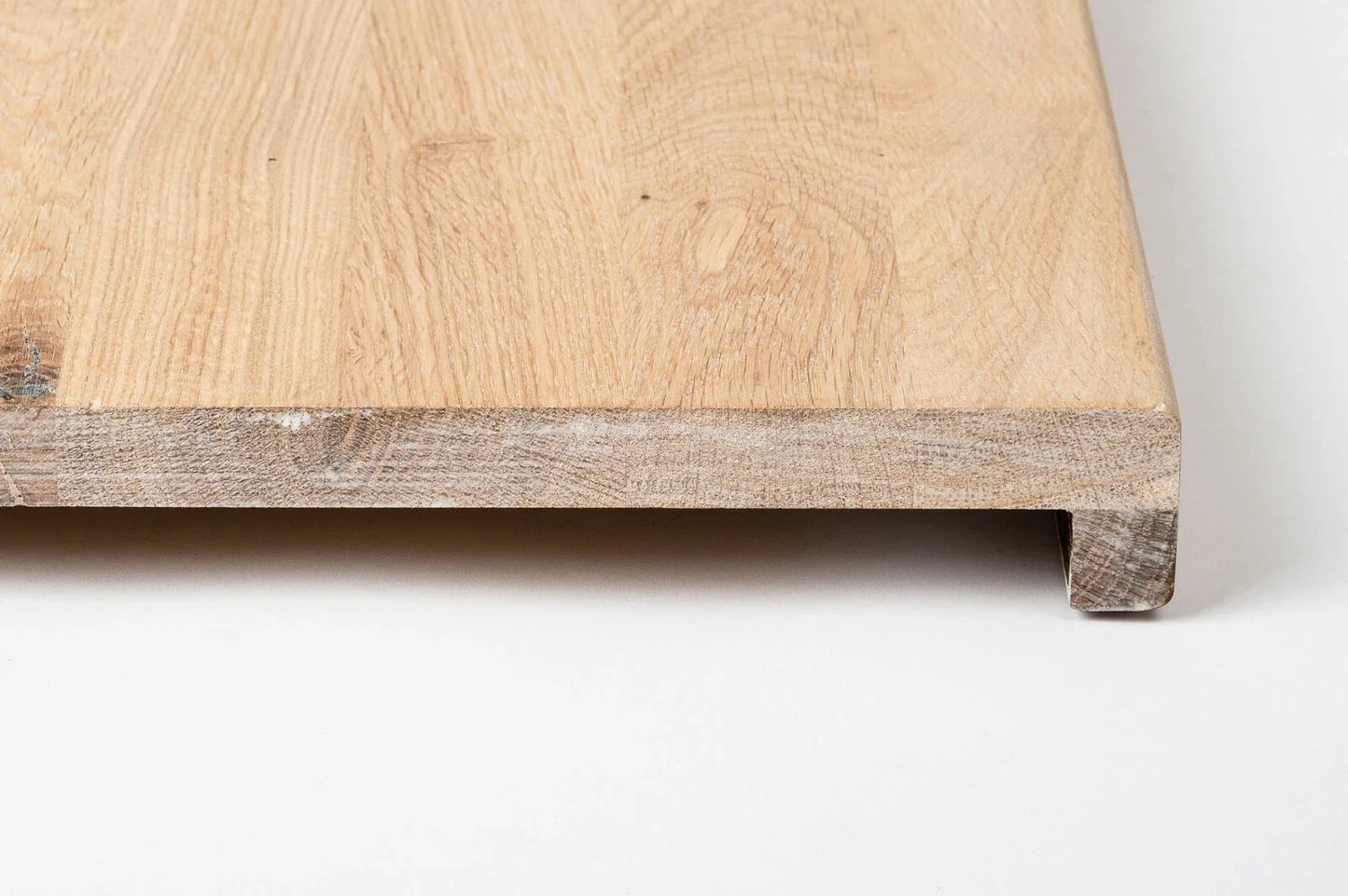 Stair tread Windowsill with overhang Oak Rustic, full stave lamellas, 26 mm, White oil