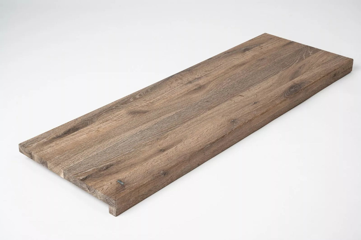 Schodnice Parapet s přesahem kouřový Dub Rustik, průběžné lamely, 20 mm, Bílý olej