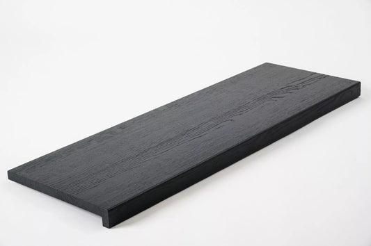 Stopień schodowy Parapet z nawisem Dąb A/B, lamele lite, 20 mm, Szczotkowany, Lakierowany na kolor szary antracytowy (RAL7016)