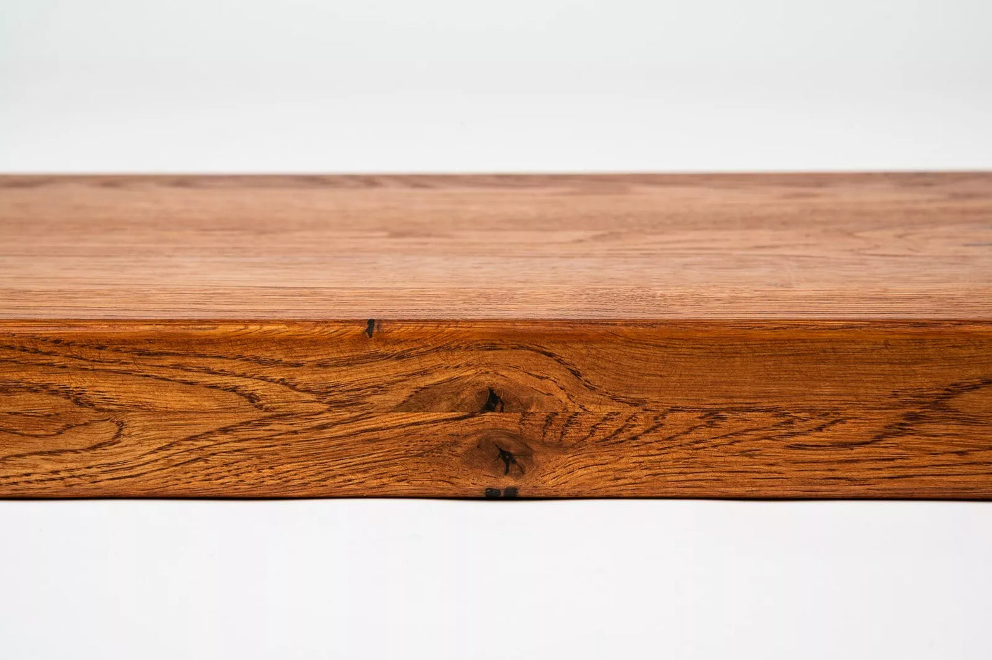 Stair tread Windowsill with overhang Oak Rustic, full stave lamellas, 26 mm, Cherry oil
