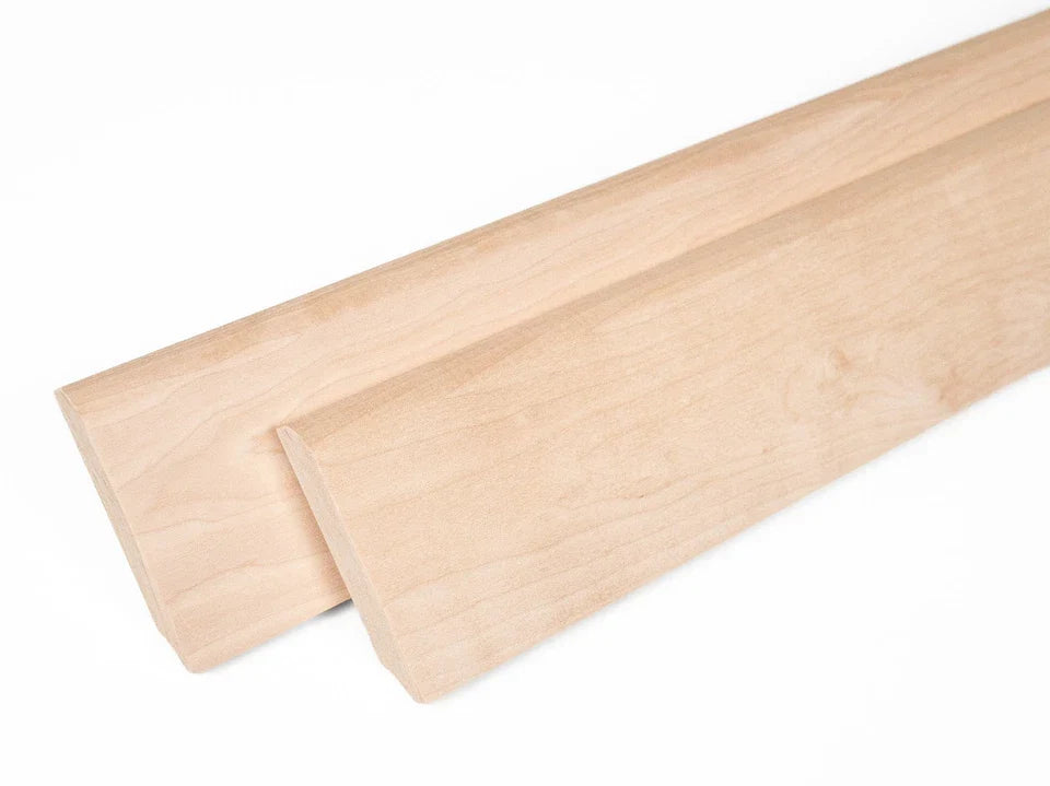 Listwa przypodłogowa z litej brzozy, klasa A/B, 24x100 mm, olej woskowy naturalny biały, długość 2000 mm, zaokrąglony rant R = 20 mm