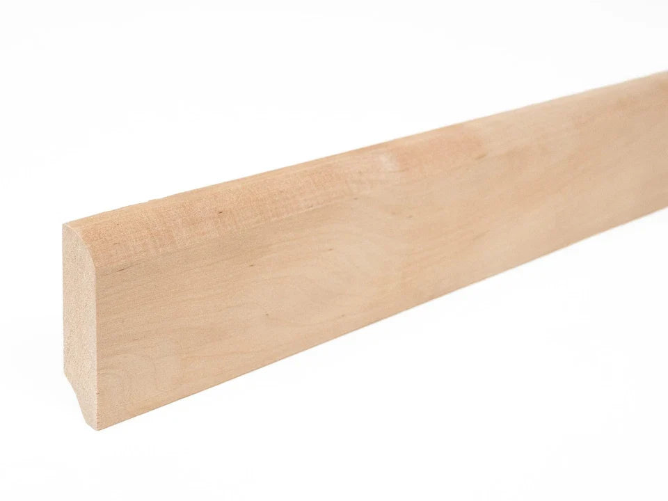 Listwa przypodłogowa z litej brzozy, klasa A/B, 24x80 mm, olej woskowy naturalny biały, długość 2000 mm, zaokrąglony rant R = 20 mm